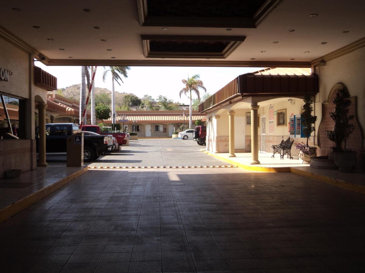 Hotel San Martin Hermosillo Exterior foto